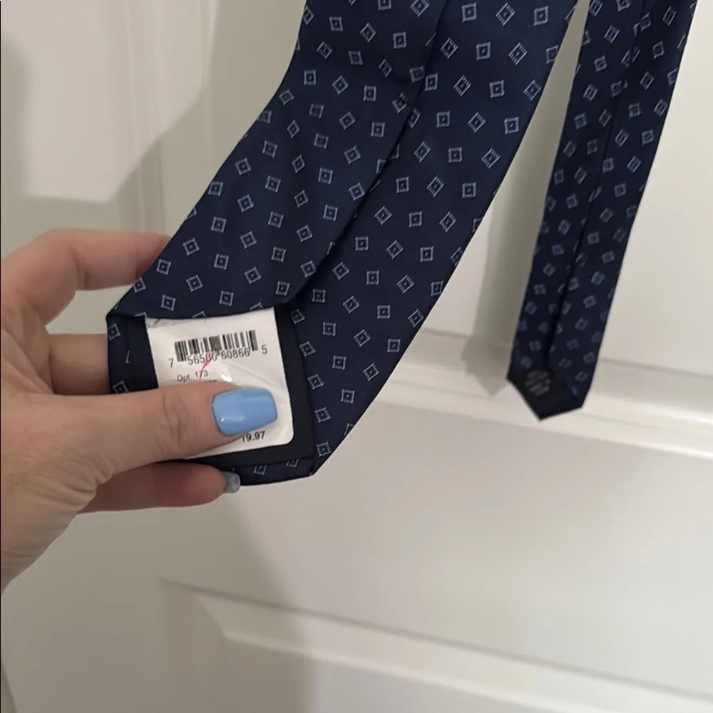 NWT Michael Kors Blue Patterned Tie